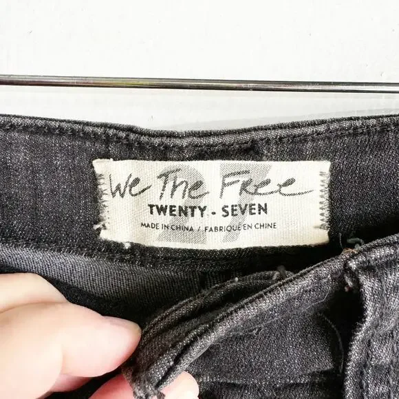 Free People We the Free Irreplaceable Dramatic Flare Dropped Hem Jeans Size 27 - Picture 5 of 11